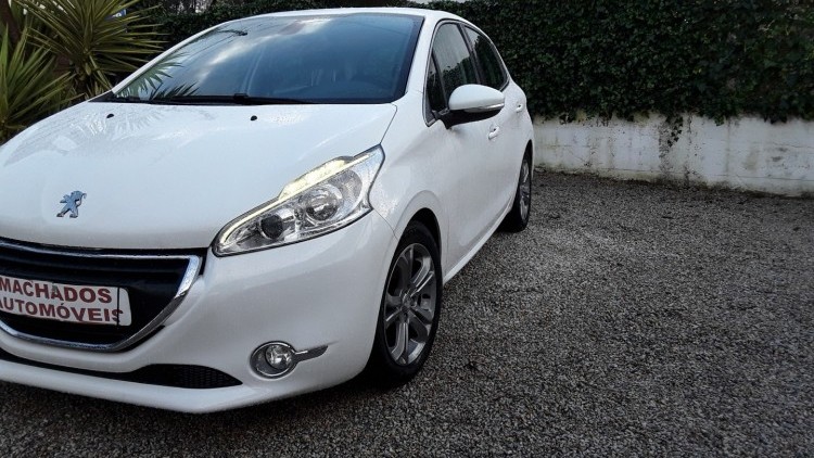 Peugeot 208 Allure