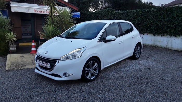 Peugeot 208 Allure